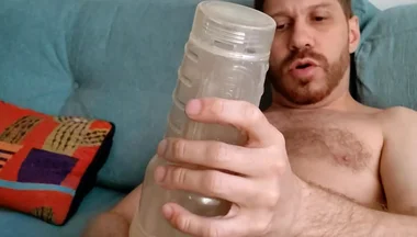 Jerking off with a Fleshlight
