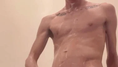 Horny Felipe Quintana in the Bathroom Getting His Milk for You