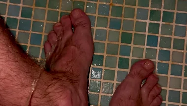 What Warm Urine! How Pleasant and Warm It Makes Your Feet