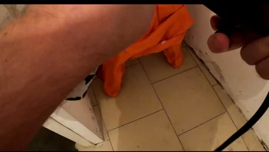 Horny Prisoner Get Barbecak Fuck