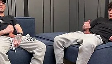 Guys Jerking Off Together