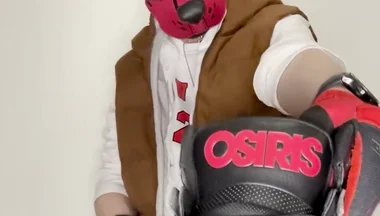 Sneaker Sniff