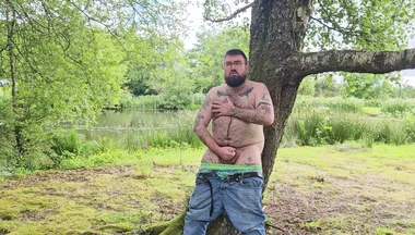 Does a Bear Cum in the Woods?