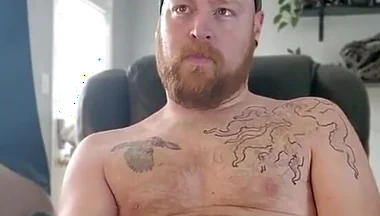Having a Wank to Some Porn