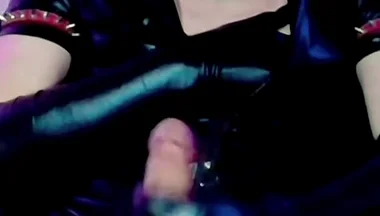 Solo Cam Slow Tease Builds Electric Tension