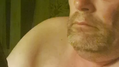 On It Goes for the Bitch