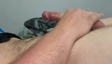 Stepdaddy Casper Beats His Cock Till It Blows