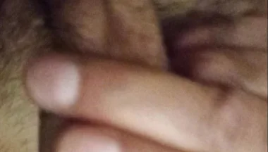 Girls, Who Wants to Caress a Beautiful with an Open Head and a Sip of Delicious Cum!?