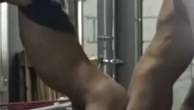 Slut Used Raw Outoor in Exhib