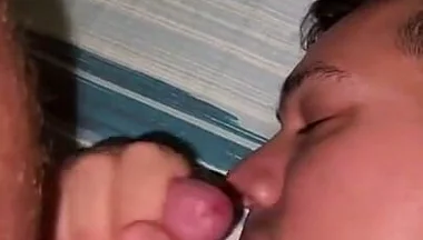 I Give Him a Handjob and He Cums on My Face