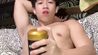 Jacking off When I Saw My Neighbor Naked