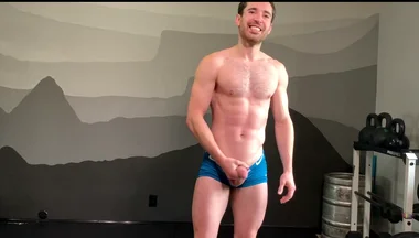 I Get Hard During My Workouts When I'm This Horny