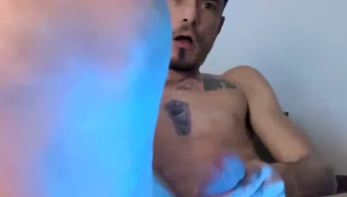 Axxl O Mart Video