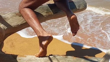Ladysilva Crossdress on the Beach in Panties What a Hot Ass