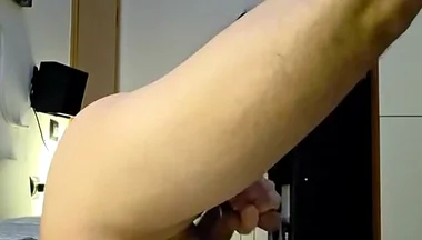 I Jerk off and Cum in My Mouth