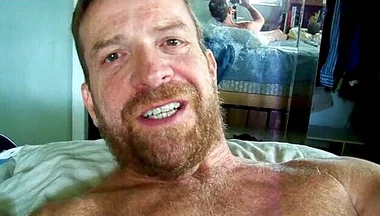 Hairyartist in Flying Cumsplashes