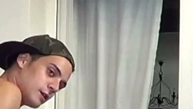 Enjoy This Amazing French Porn Amator Bareback with Dudes so Sexy