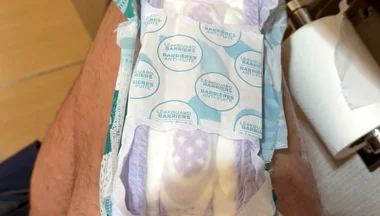 Ladies Room Piss & Pad Change in Panties