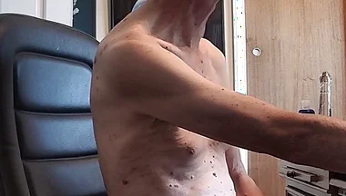 Chat,wank and Live Cum - Show