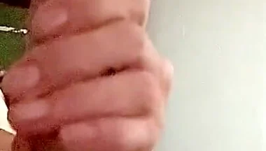 Bwc Stroked to Creamy White Load