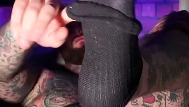 Tattooed Dom Foot Worship Solo Countdown