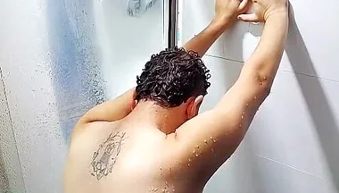 I Took a Shower on the Livestream and Gained Some Naughty Followers.