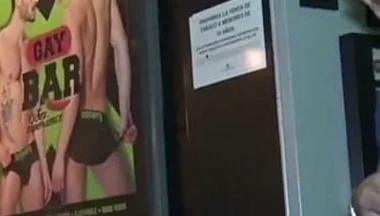 Gay Sucking Big Dick and Fucked by 2 Big Dcks