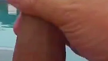 jerking under palm trees in Mallorca