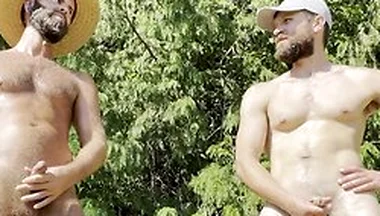 Dudes Masaturbating In Nature And Hugging