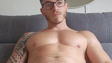 I'm Waiting for Your Dm