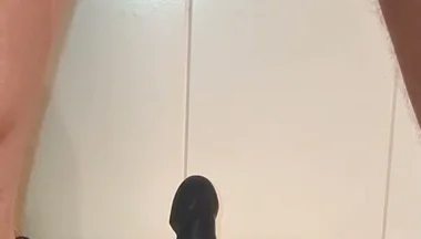 Close up! Anal Play Twink Riding Dildo's