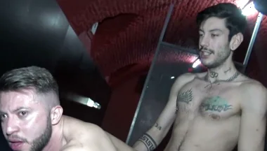 Bareback Sex Meeting in Cruising Backroom From Madrid