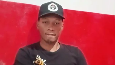 Perverted Butcher with a Big Dick Jerks off at Work