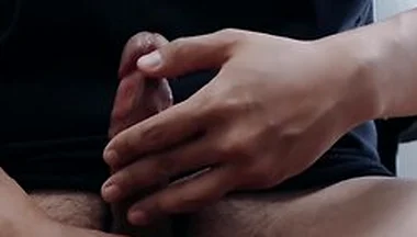 Asian Edging Stroking Cum Shot In Glass And Swallow 台湾男生控射到生吞