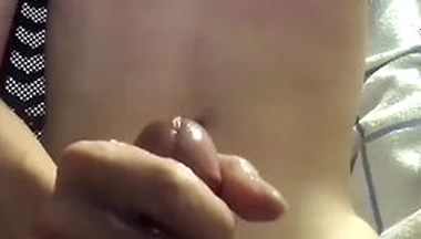 Teenager 18+ Handjob