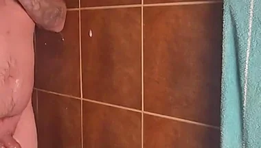 Jimbob Gets Wet and Messy in the Shower