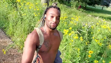 Kenniejai Walks Around Naked Outside and Gets Caught