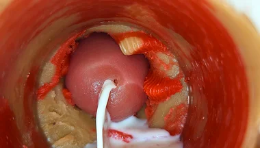 Camera Inside Captures Crempie