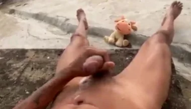 A Cumshot to Relieve Stress in the Backyard