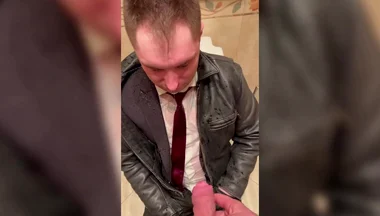 Mega Pissing Kinkysirius Play! Full Video!!