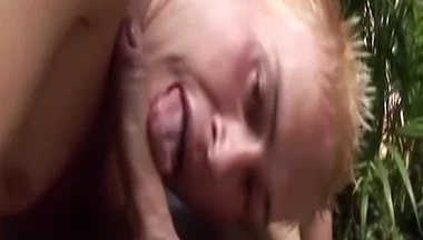 Muscular Hunk Pounds His Tight Ass Until It Quivers