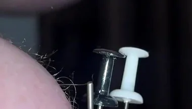 Thumtacks hurt