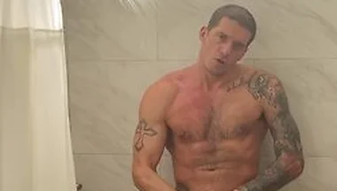 Ty Roderick In Beautiful Morning Shower Jerk Off