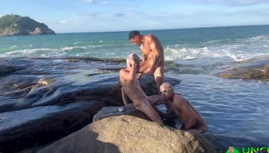 3 Hung Latinos Fuck Bareback Public Beach Hardcore Anal Yuri Diaz