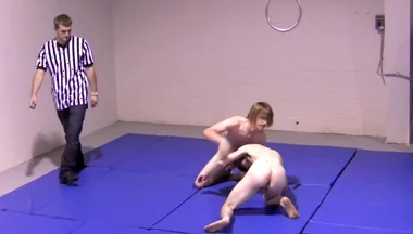 Strip Wrestling - Chapter 2
