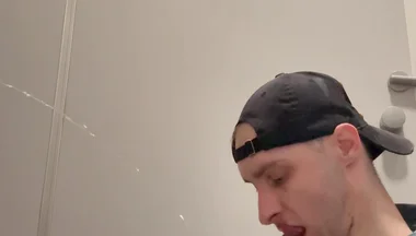 Gay Skinhead Kinkysirius Take a Gold Shower Public Toilet