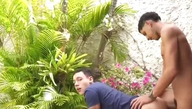 Latin Boys Slam Outside