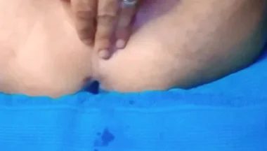 A Married Man Had Never Felt so Aroused While Stimulating and Fingering His Anus for the First Time.
